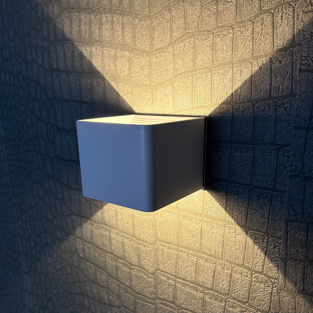 Draadloze Wandlamp met Bewegingssensor – zonder boren